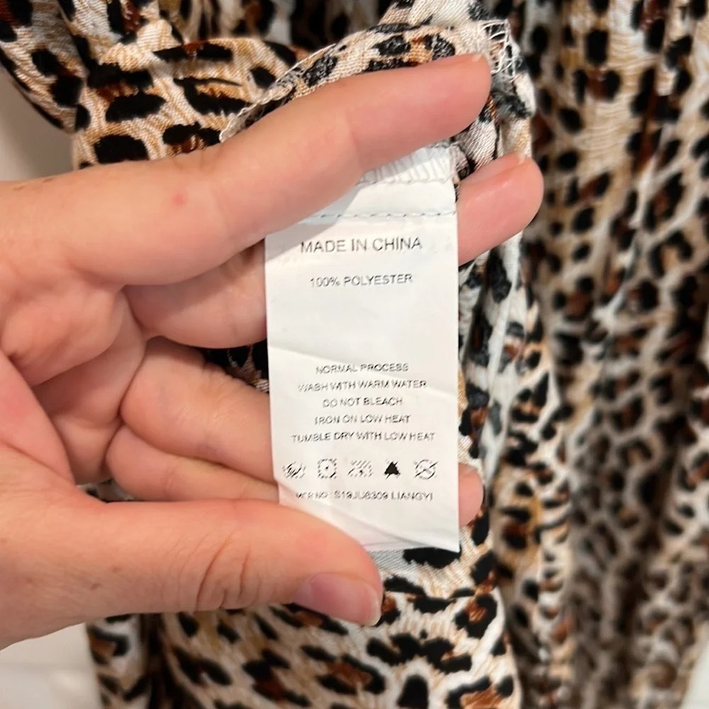 Leopard Print Wide Leg Jumpsuit Strapless Safari Summer Light Women’s Size Small - Picture 9 of 9